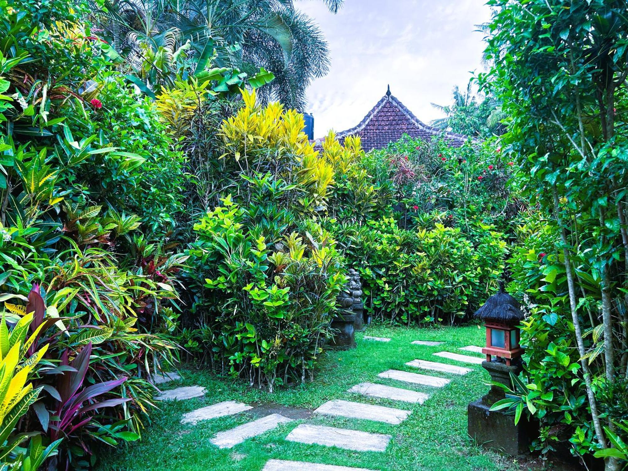Guest house Ambary - With Workspaces, Ideal For Groups Ubud (Bali)