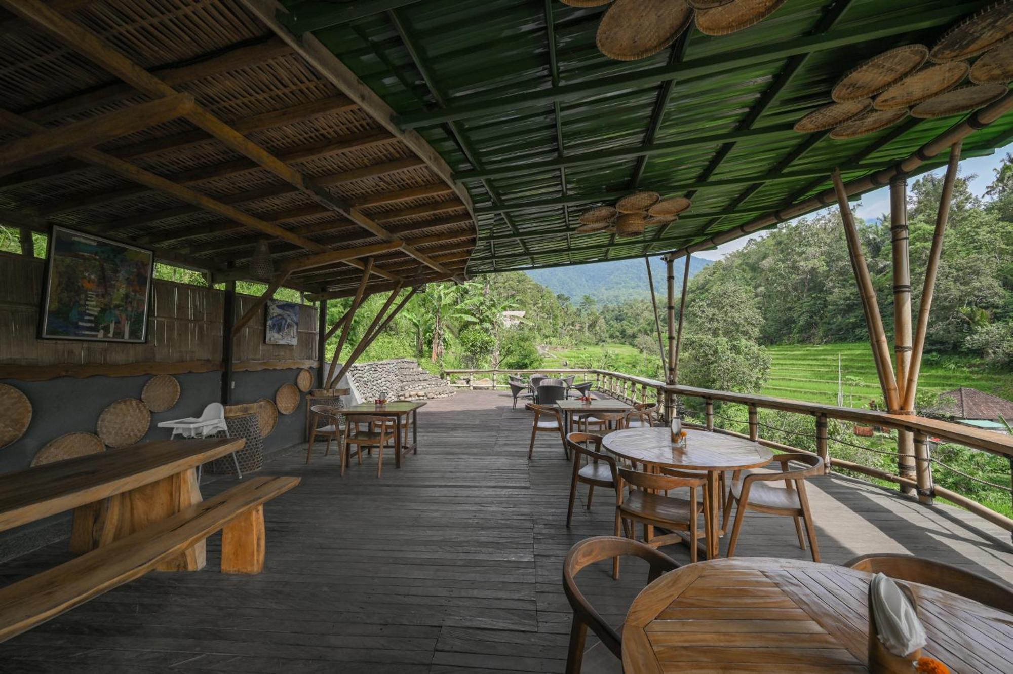 Keuma & Resto By The Lavana *