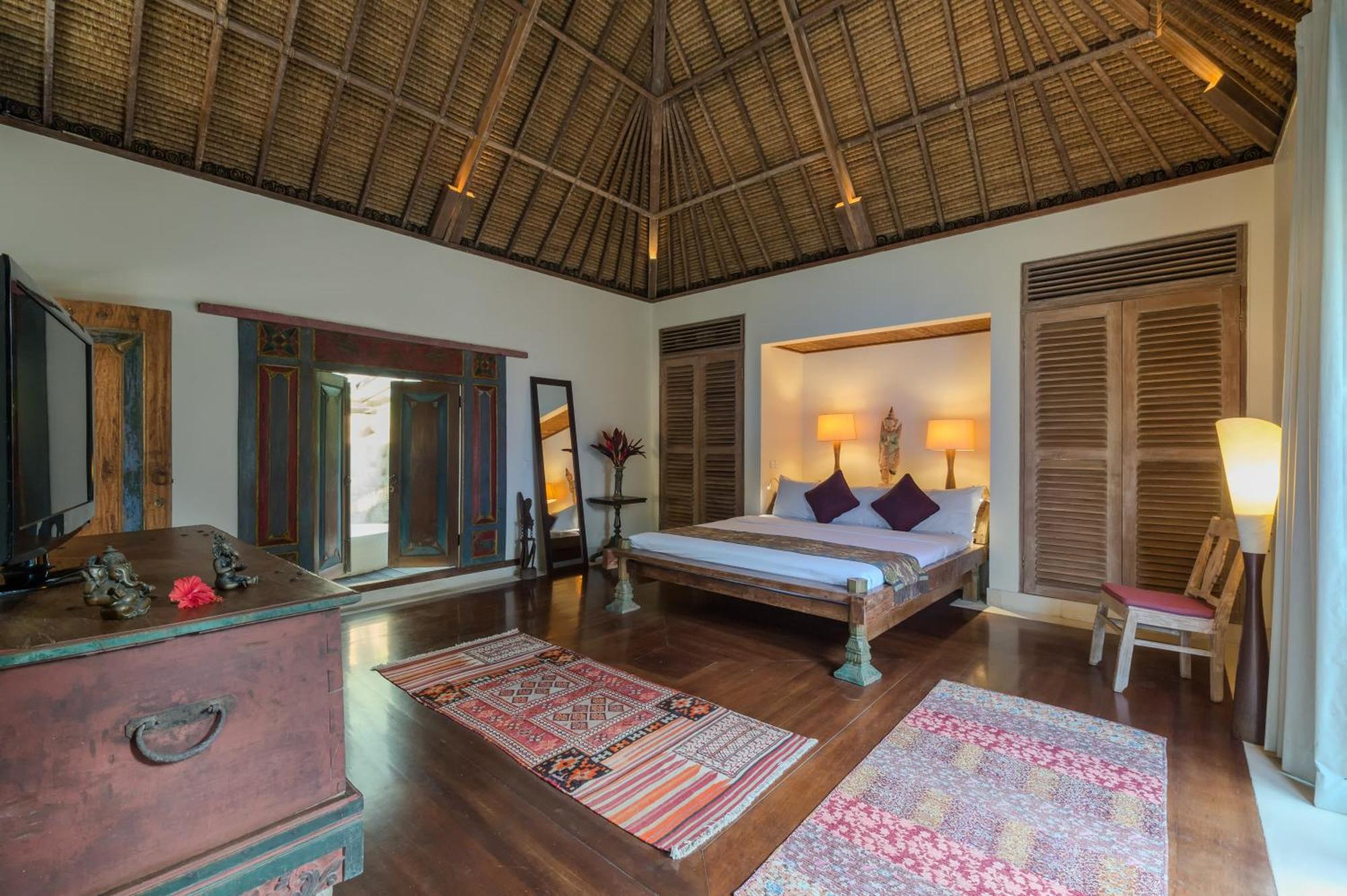 Tirta Naga Bali Villa Seminyak (Bali)