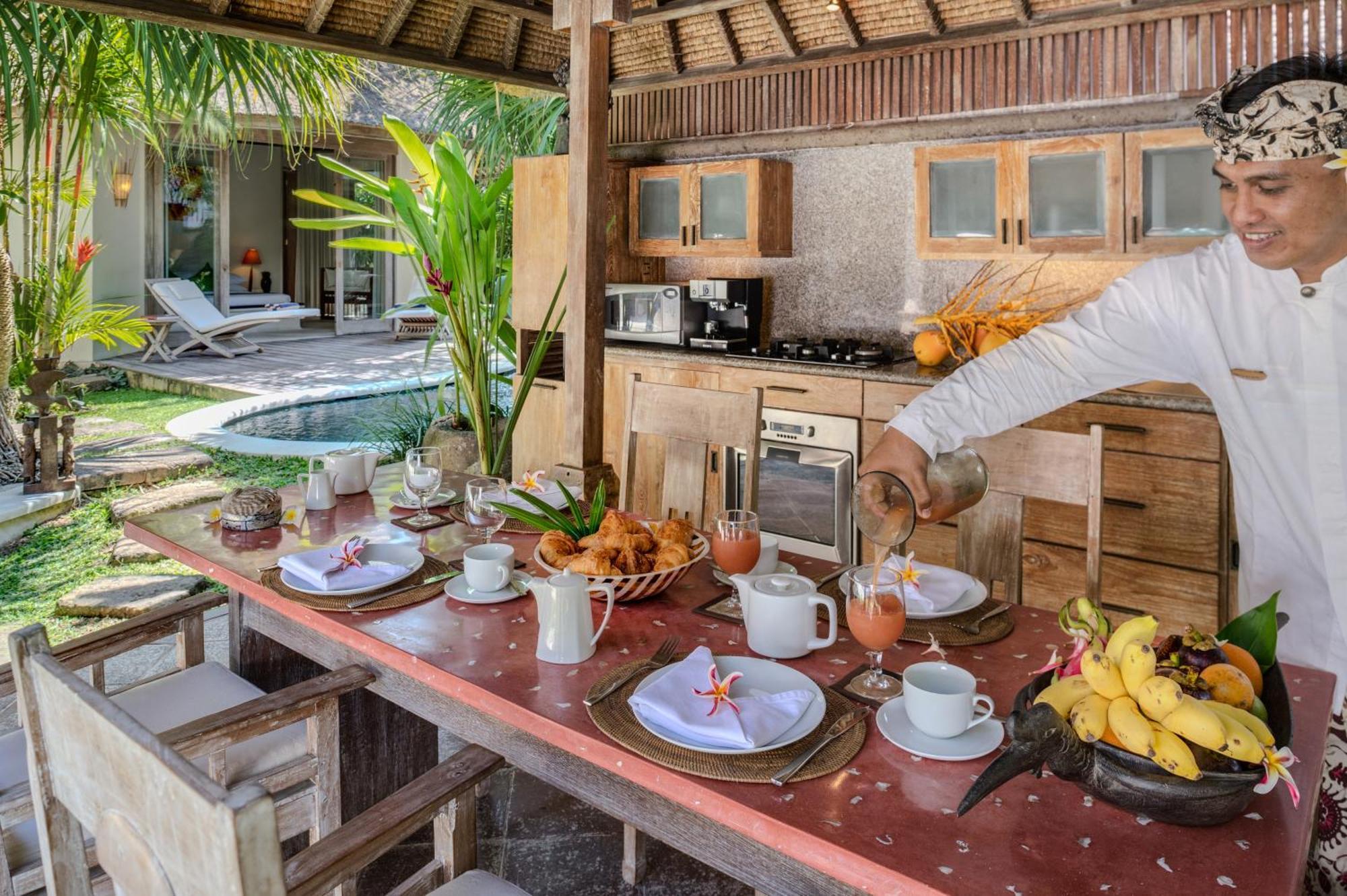 Tirta Naga Bali Villa Seminyak (Bali)