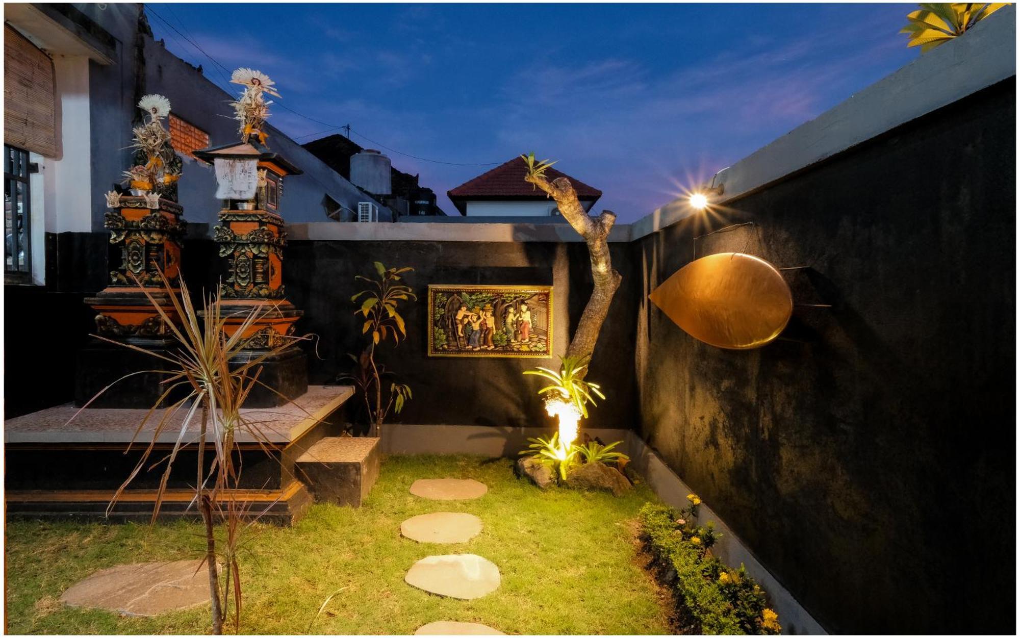 The Backyard House Wisma tamu