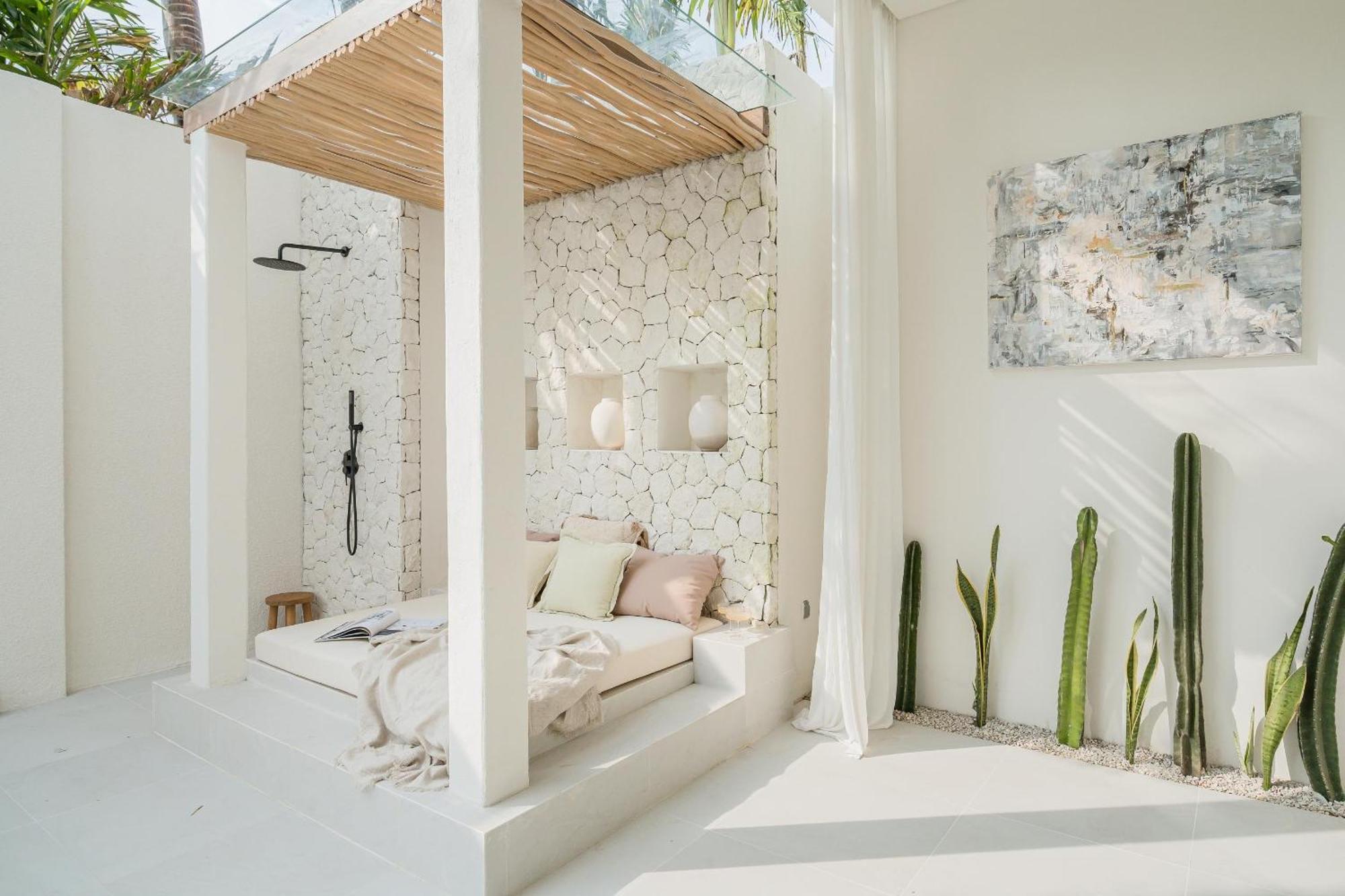 Mazari Villa *