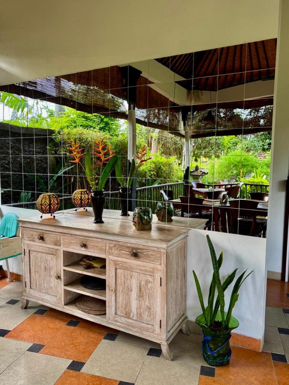 Arco Iris Boutique & Restaurant