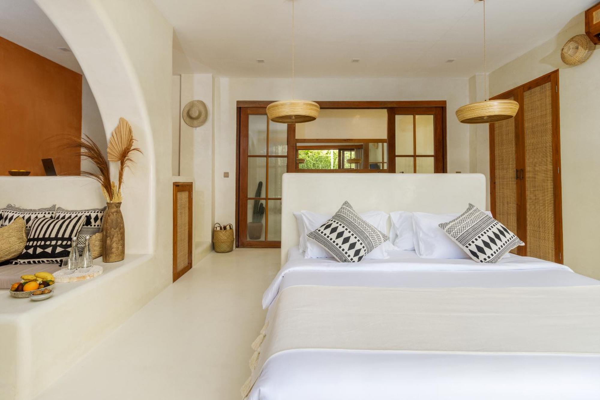 White Goose Boutique Hotel *