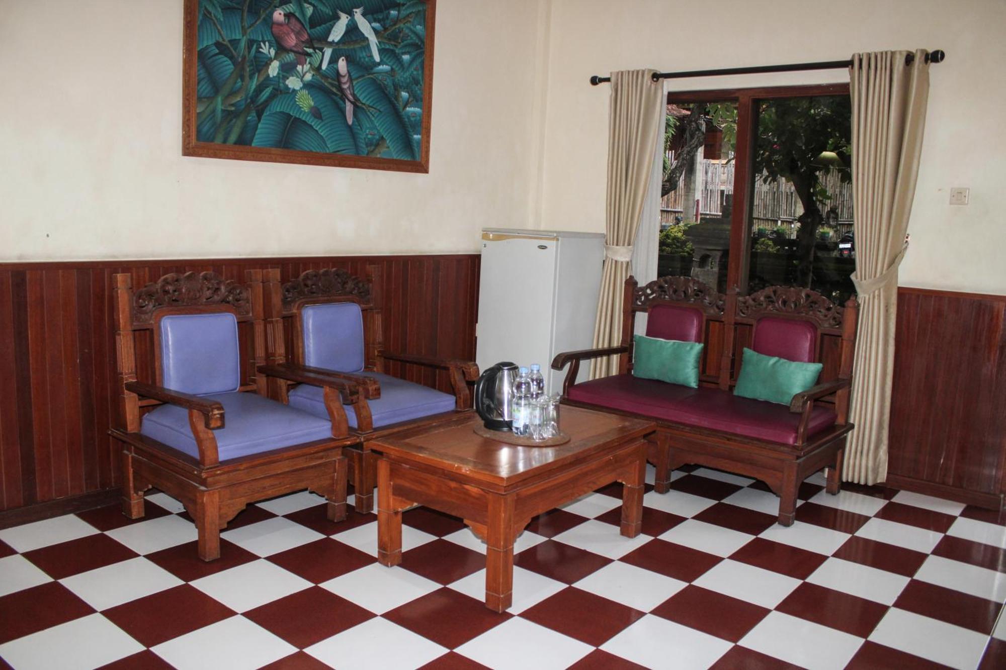 Melasti Kuta & 3* Kuta (Bali)
