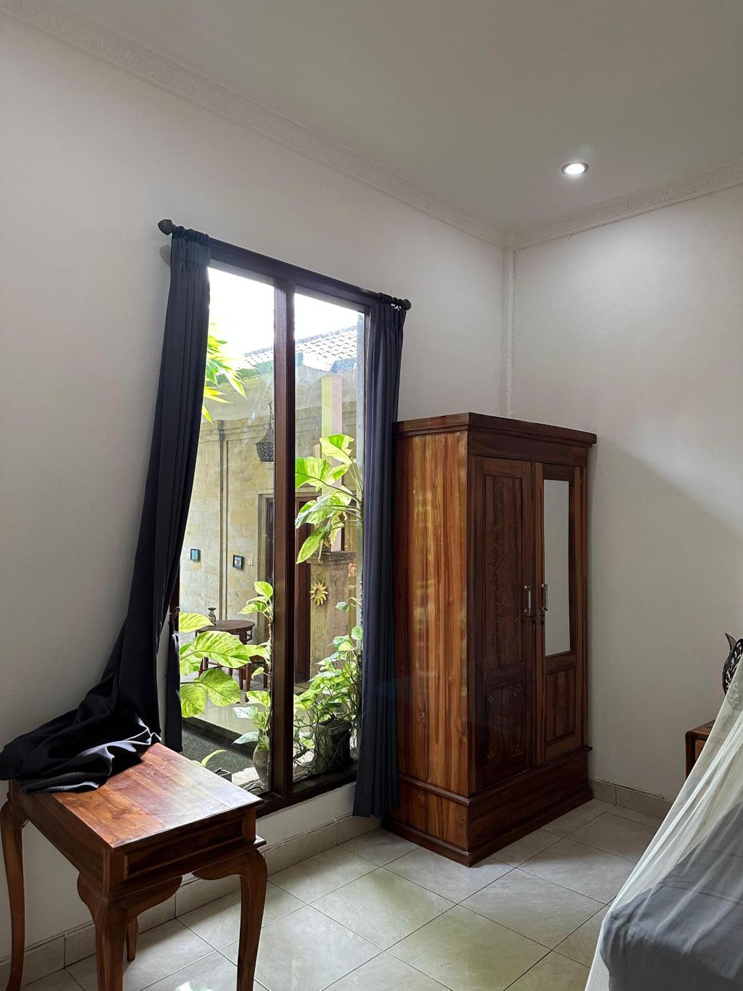 Tagel Karsa House Guest house *