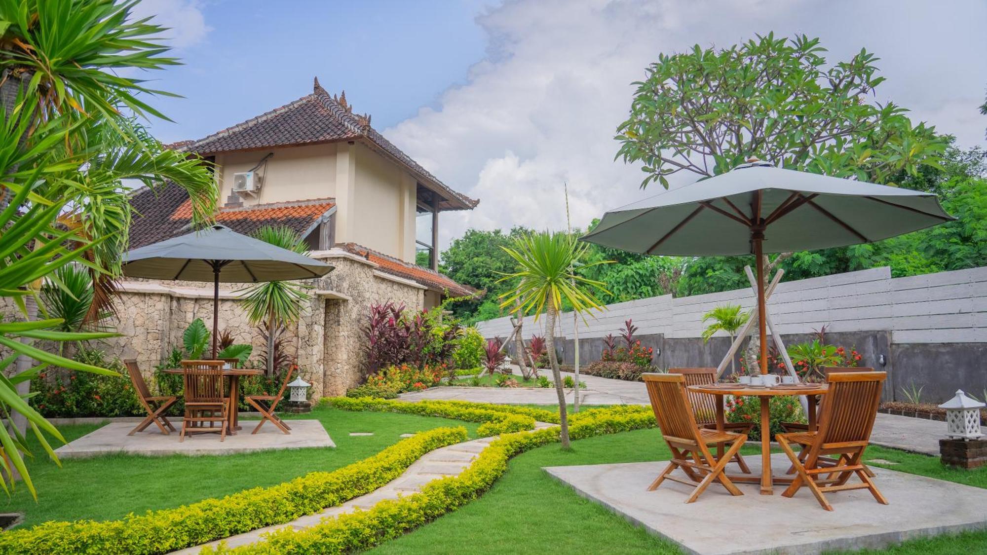 Sari Bumi Menjangan 3* Banyuwedang