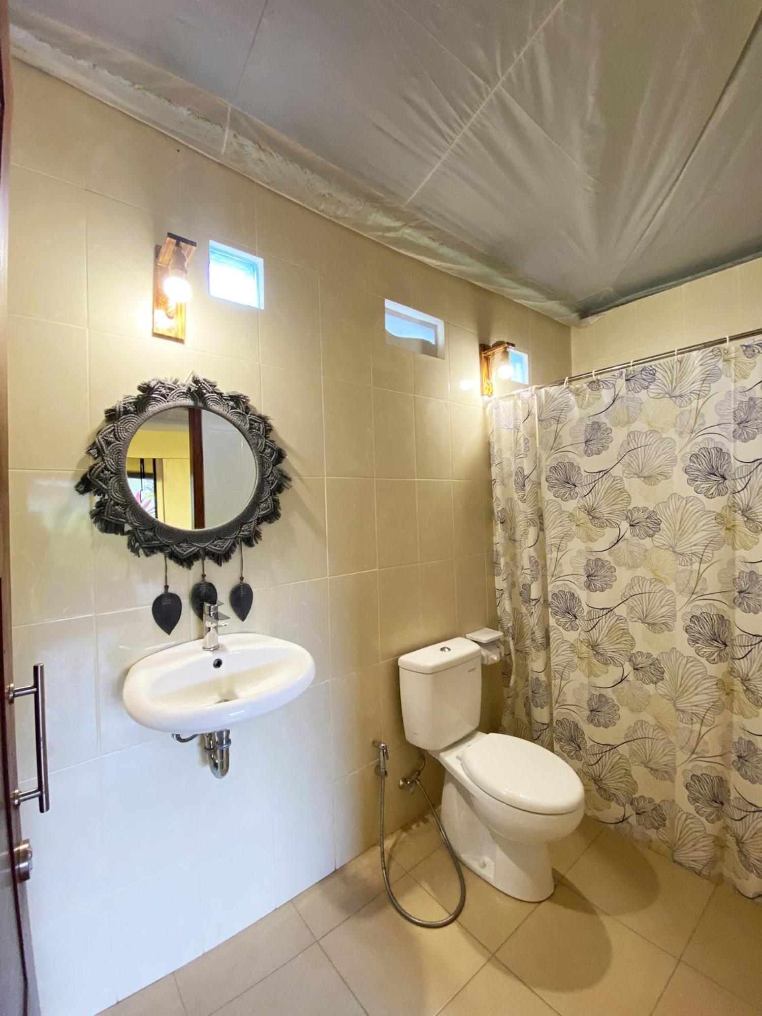 Paddy's Glamping Luxury tent Munggu