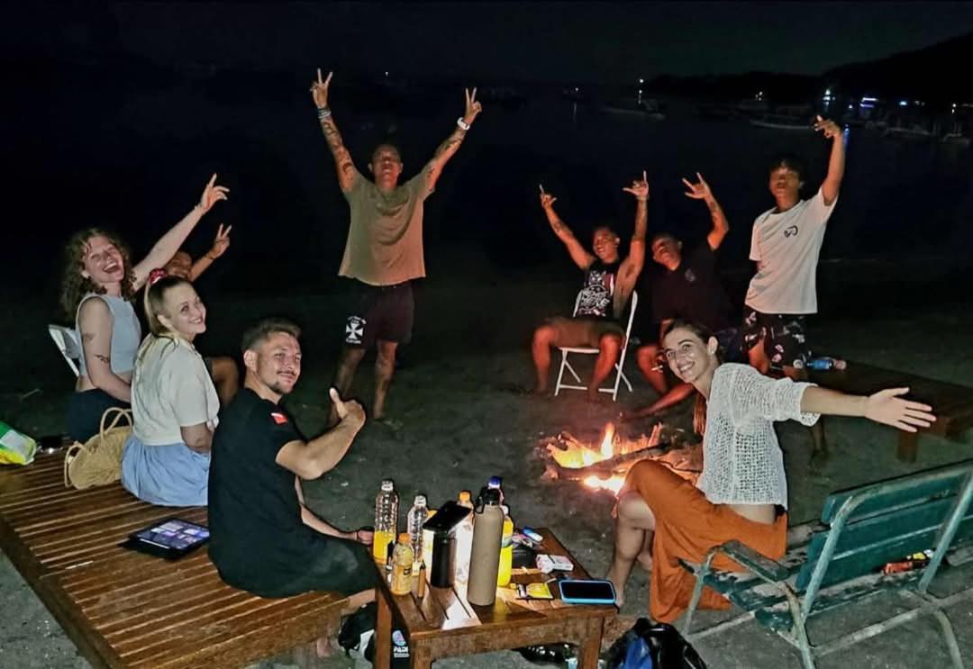 Putu 2* Pemuteran (Bali)