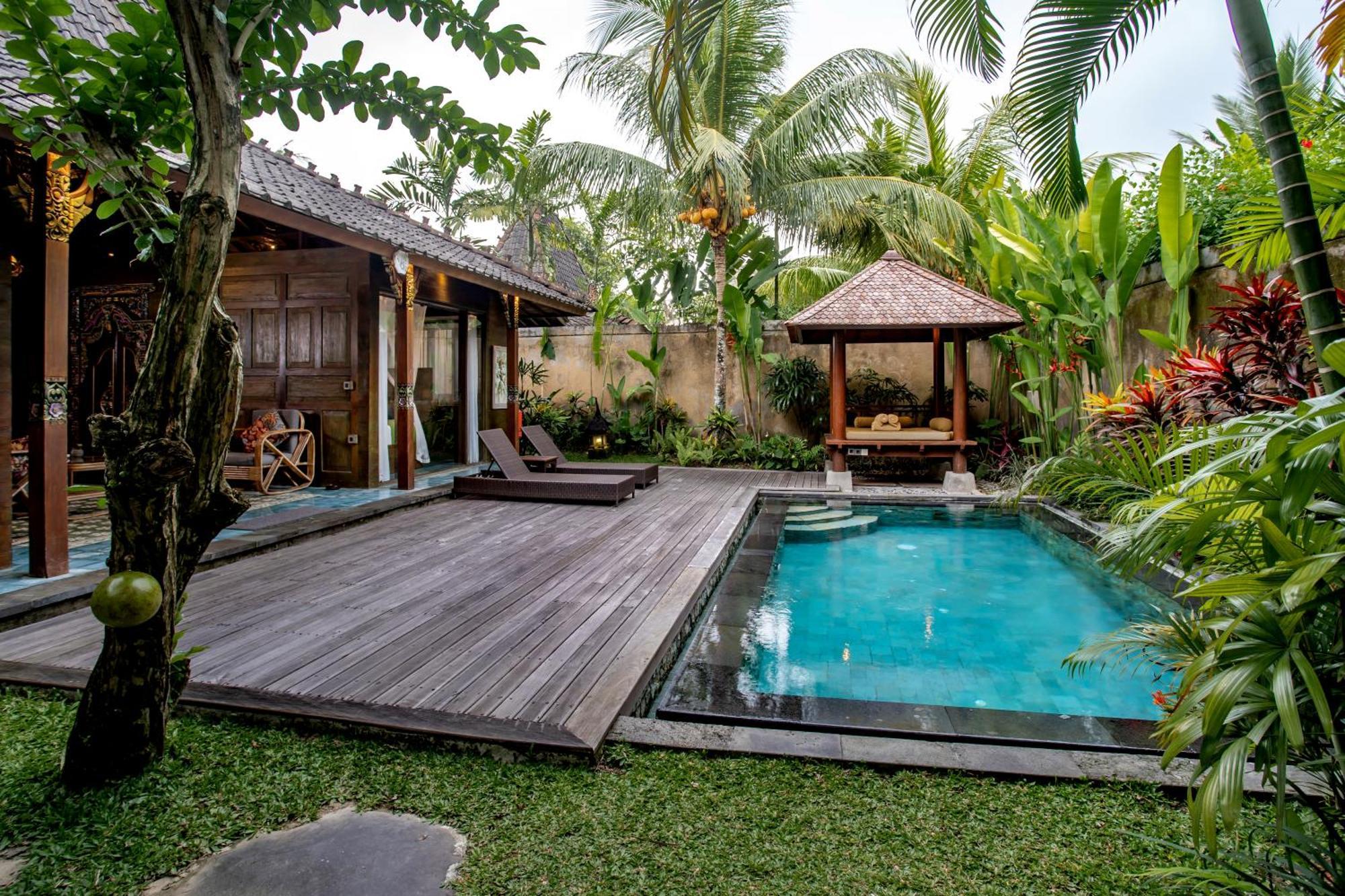 Villa Arya