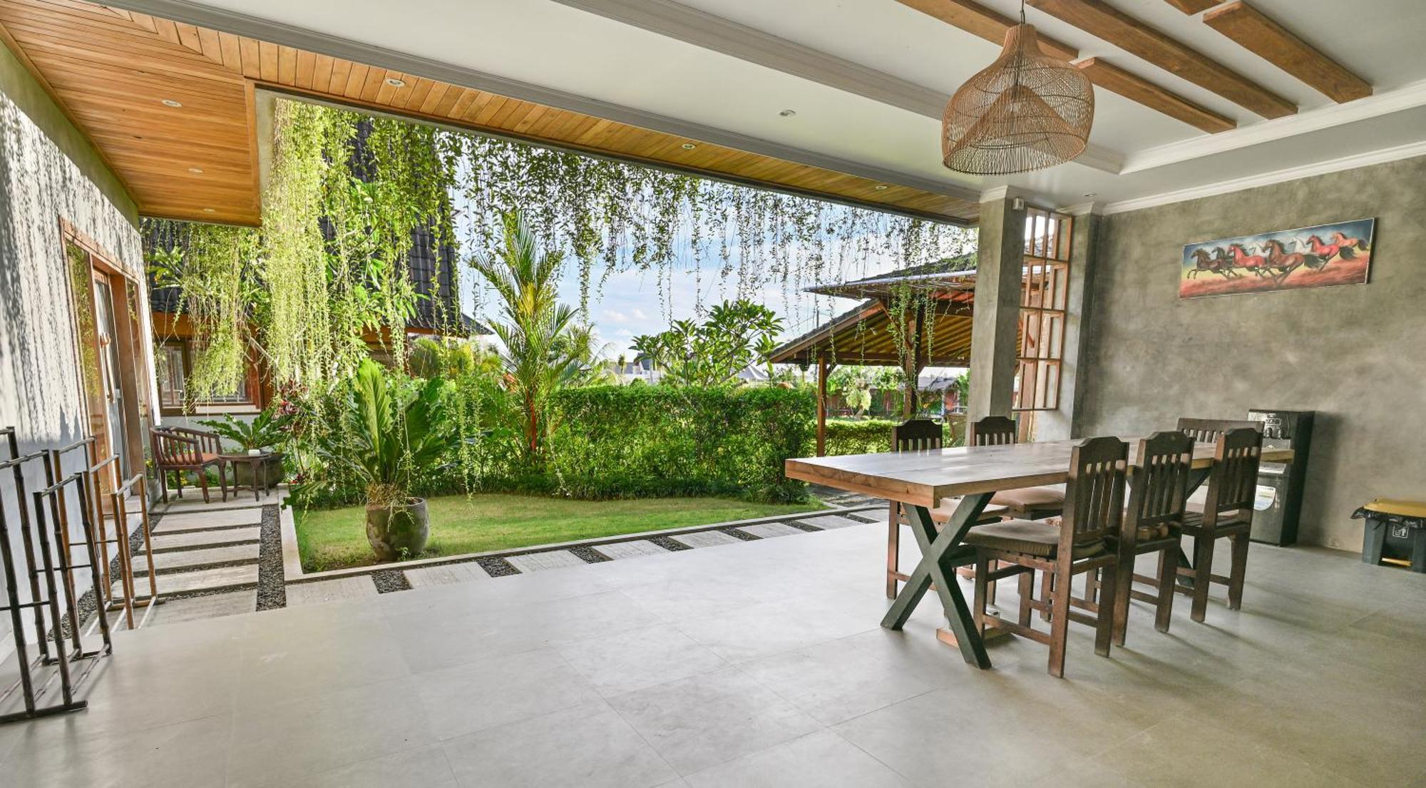 Bed & Breakfast Wooden Paradise 3*