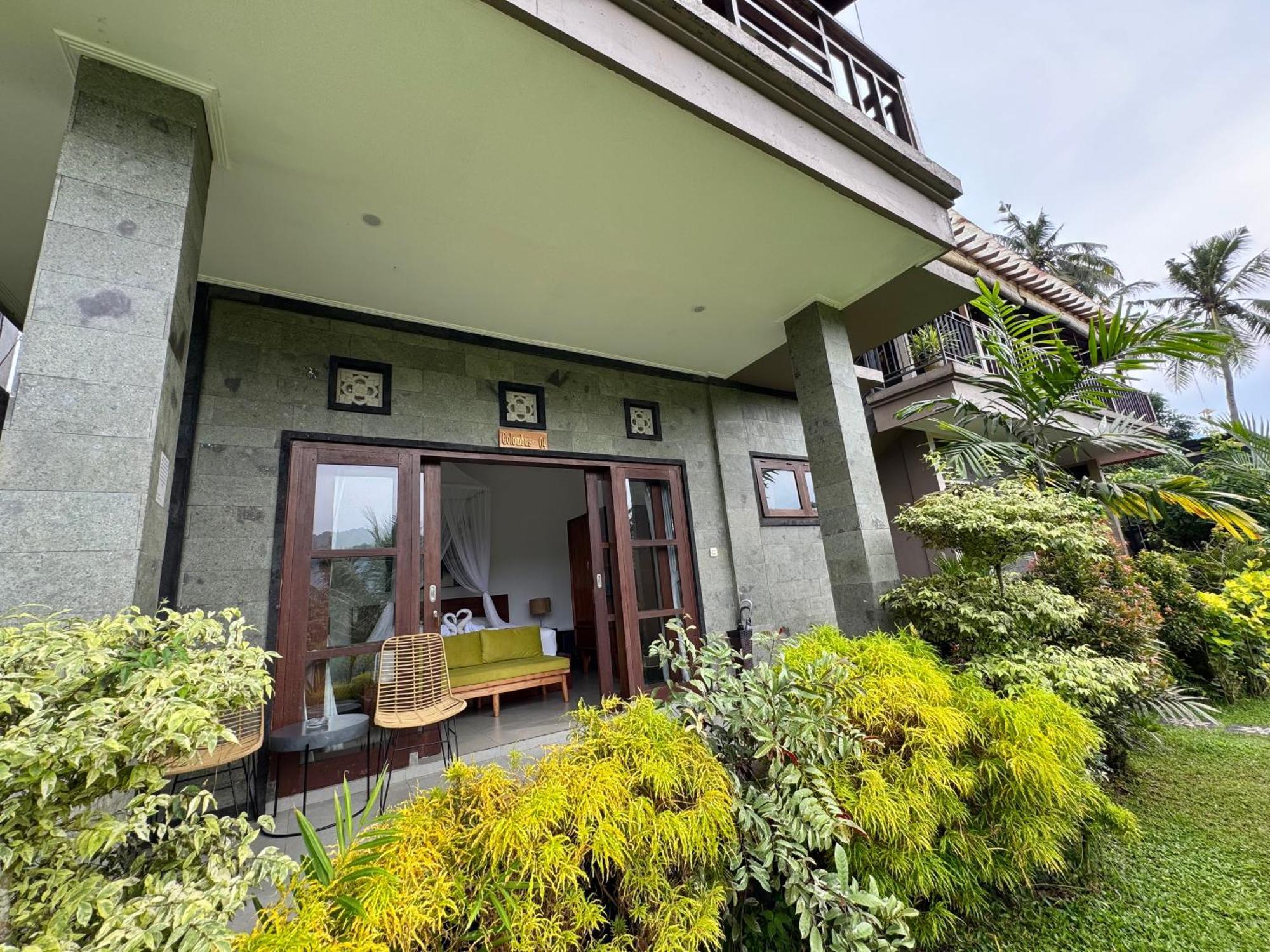 Ume Dukuh Lodge