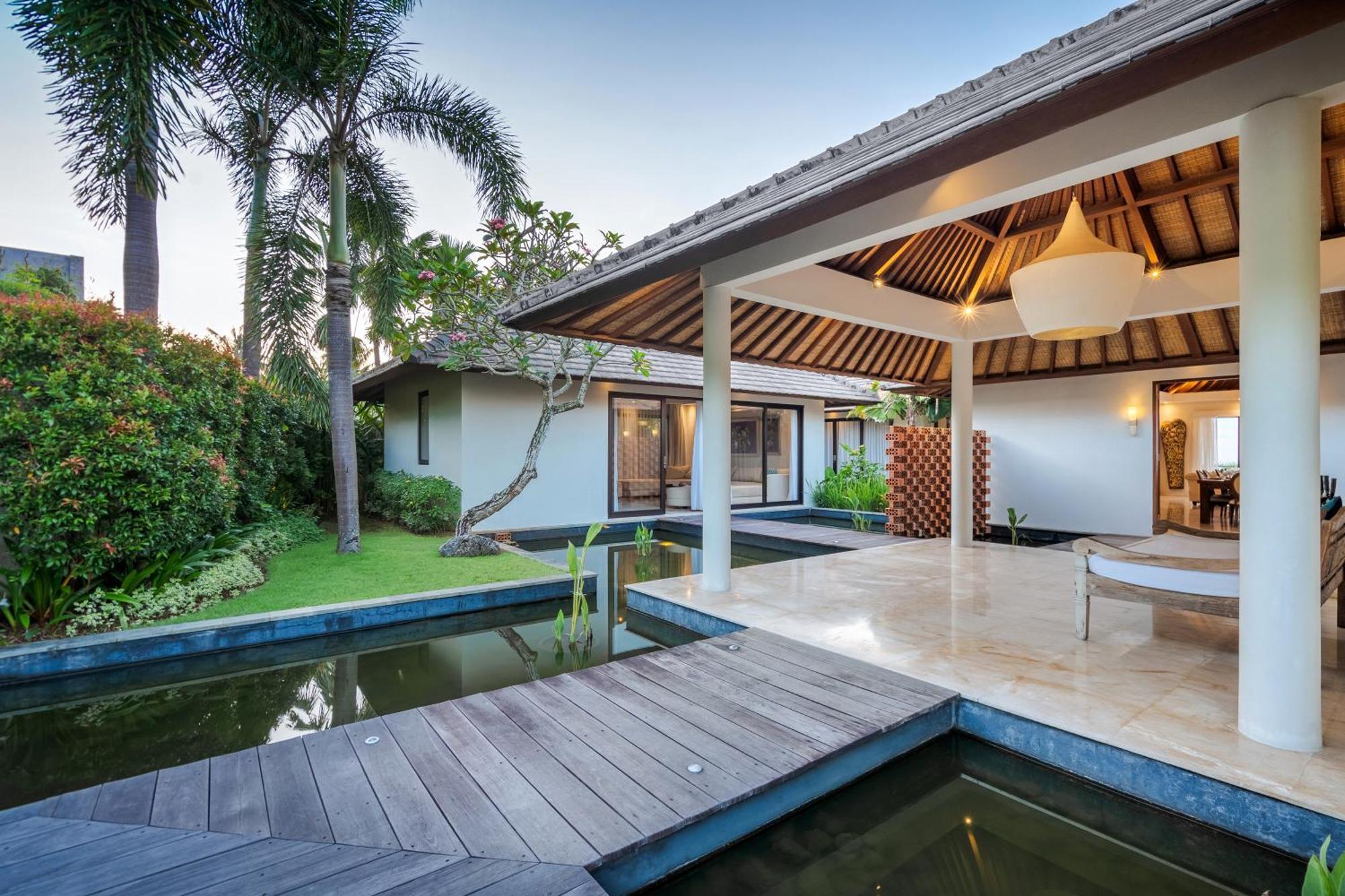 Karang Saujana 4* Uluwatu (Bali)