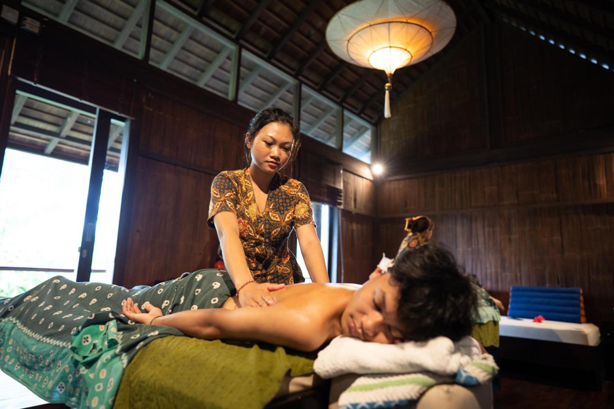 Awan Putih Resort 4*