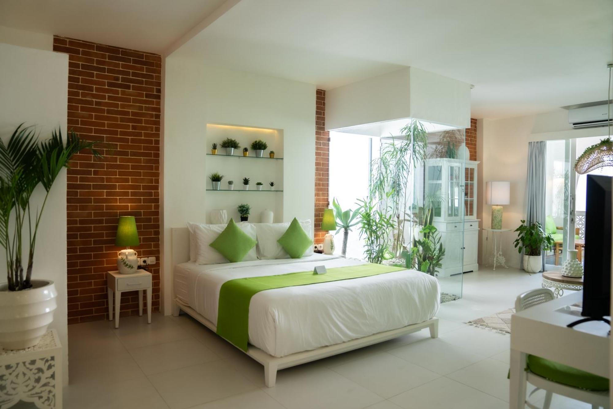 Antana Hotel