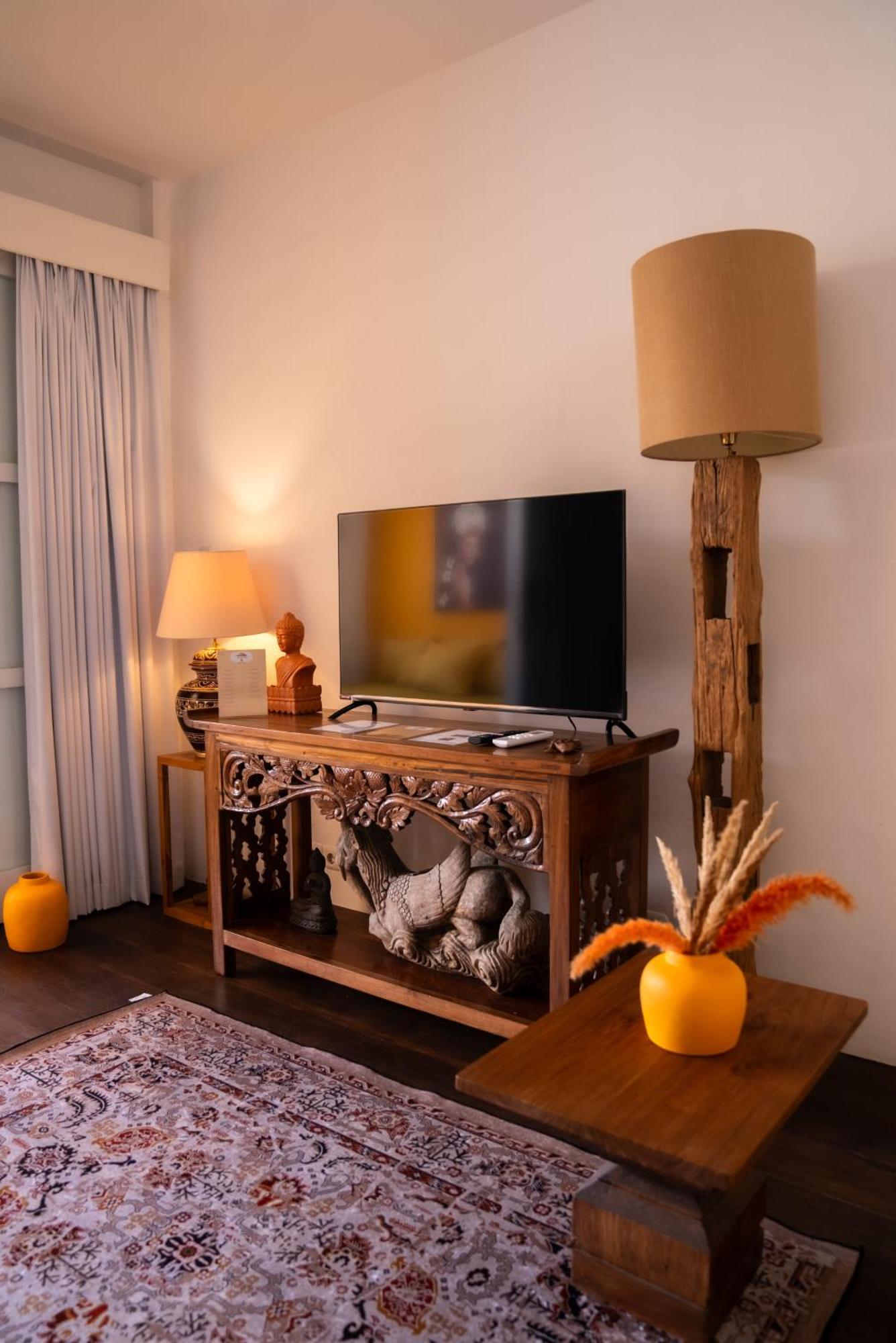 Antana Hotel