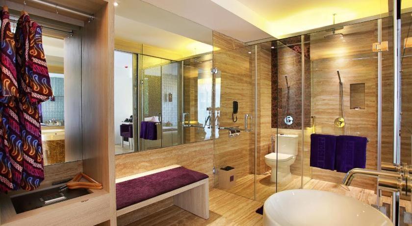 Hotel Grand Mega & Bali Kuta (Bali)