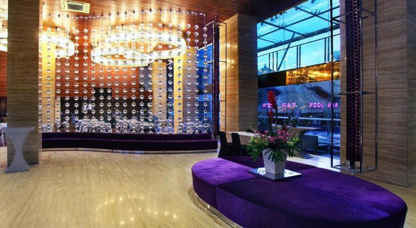 Hotel Grand Mega & Bali 4*