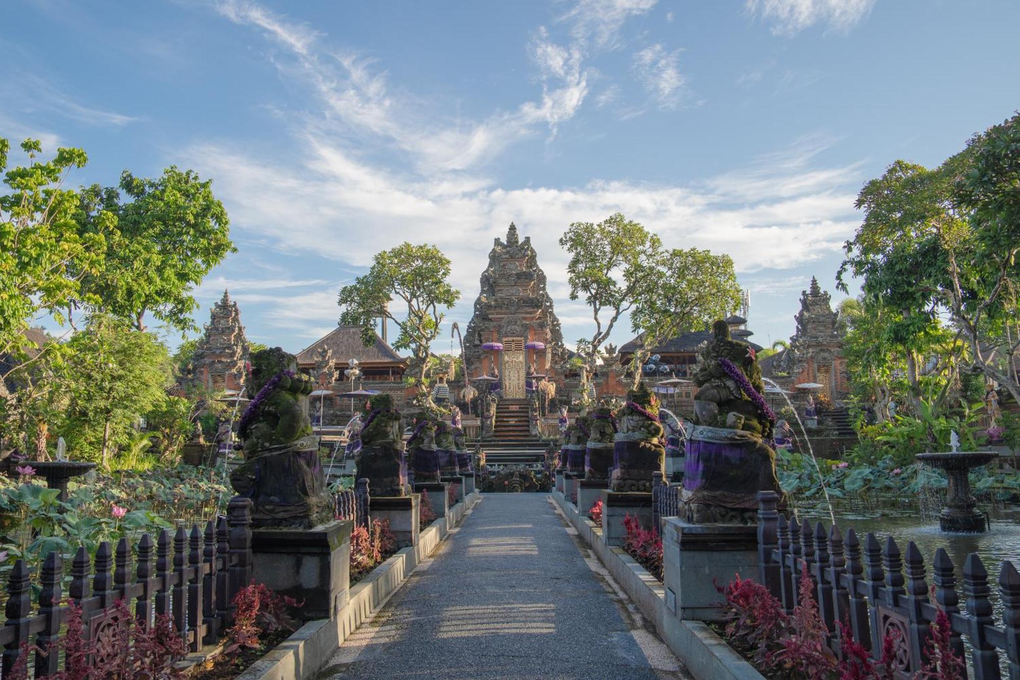 Mumbul 3* Ubud (Bali)