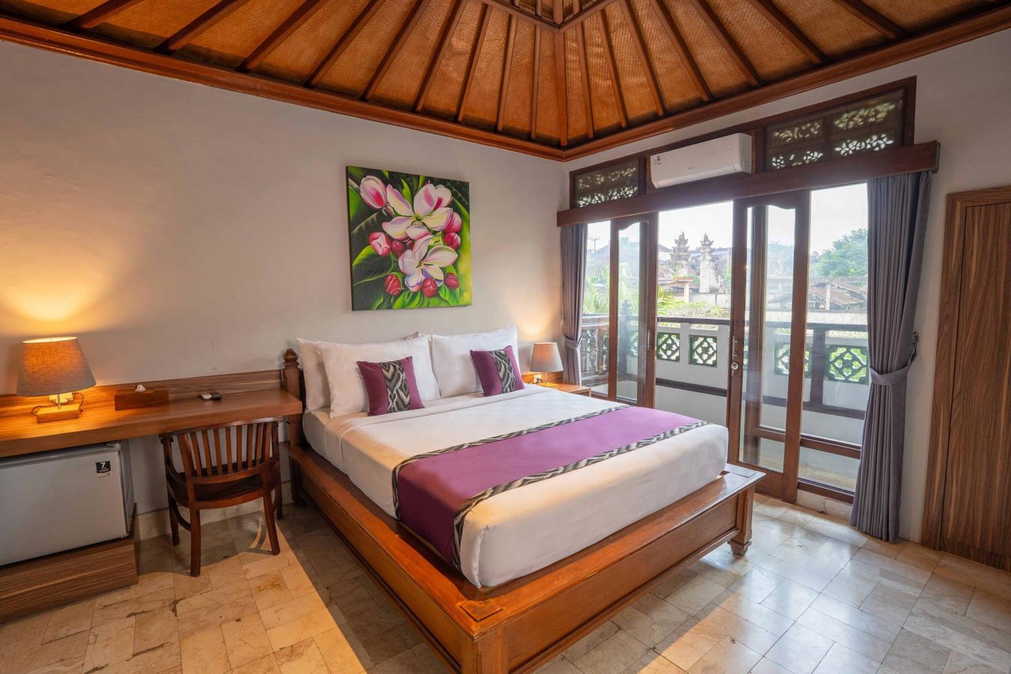 Hotel Mumbul 3*