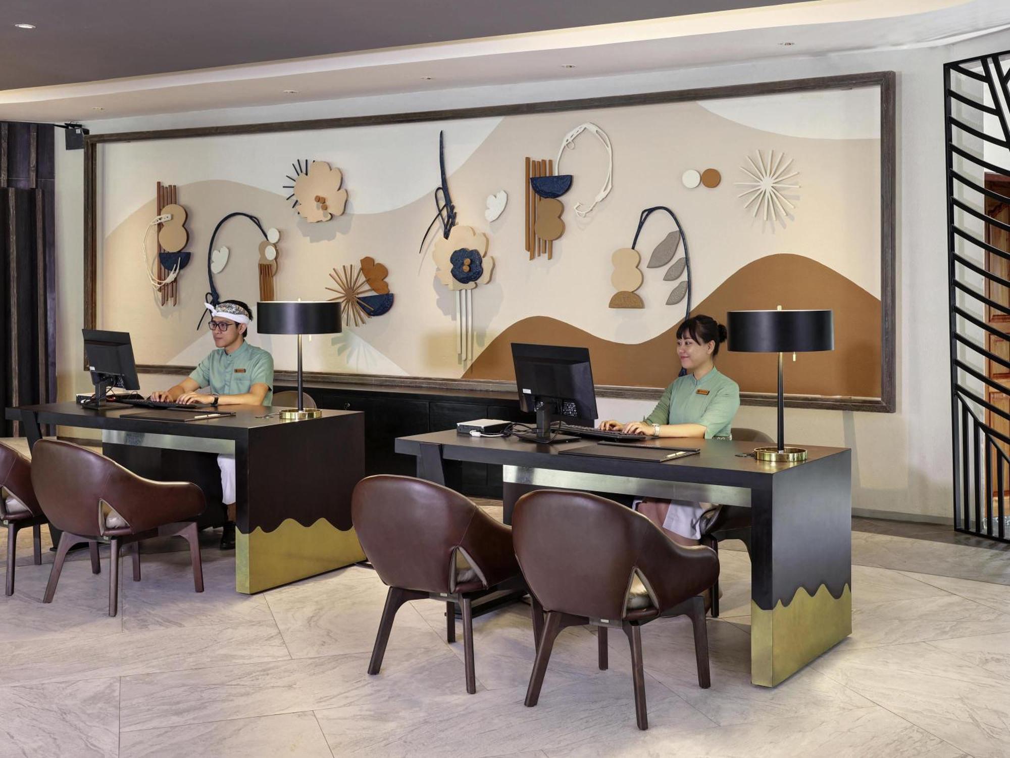 Hotel Grand Mercure Bali 5*