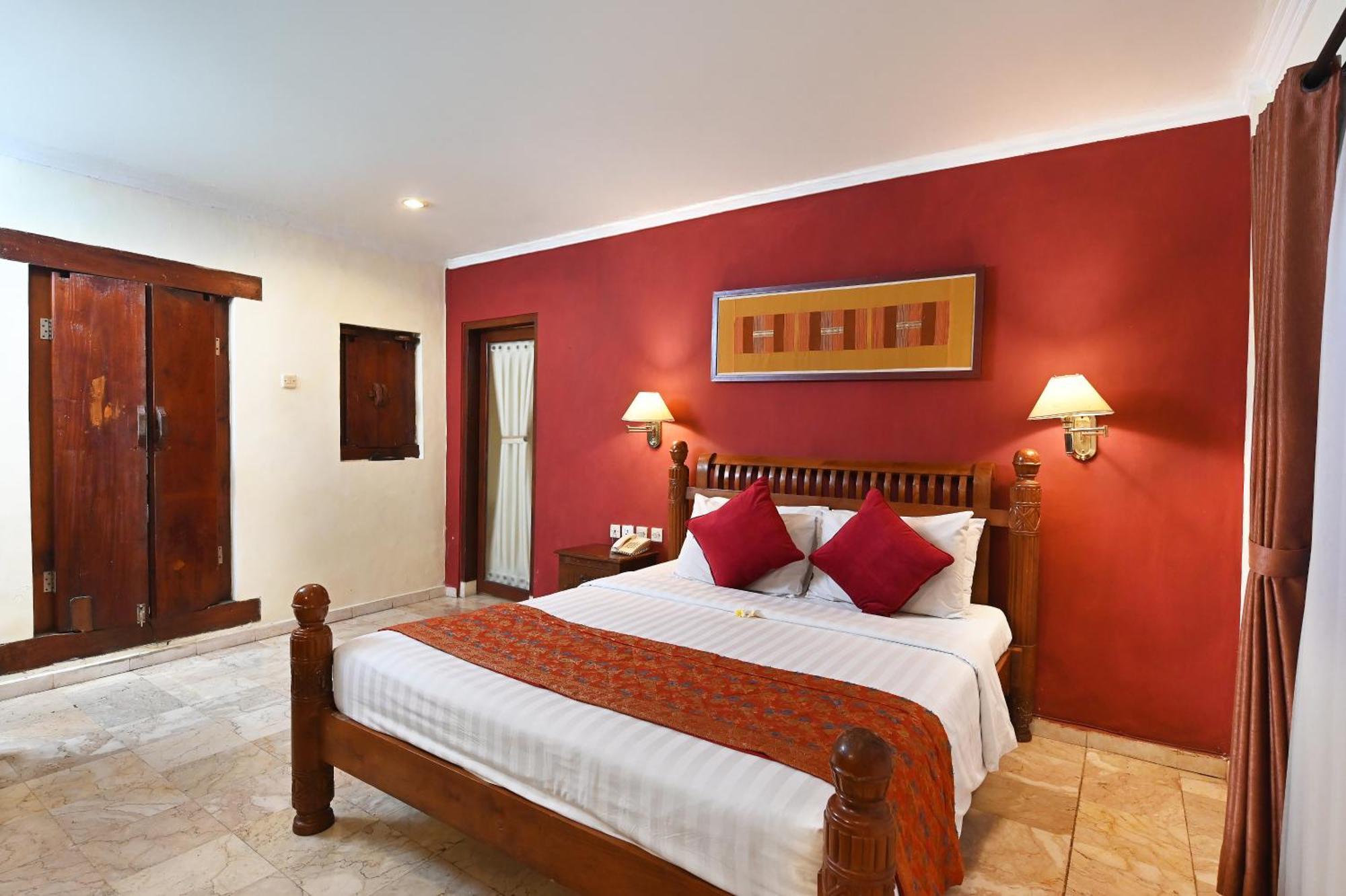 Hotel Puri Dewa Bharata & 3*