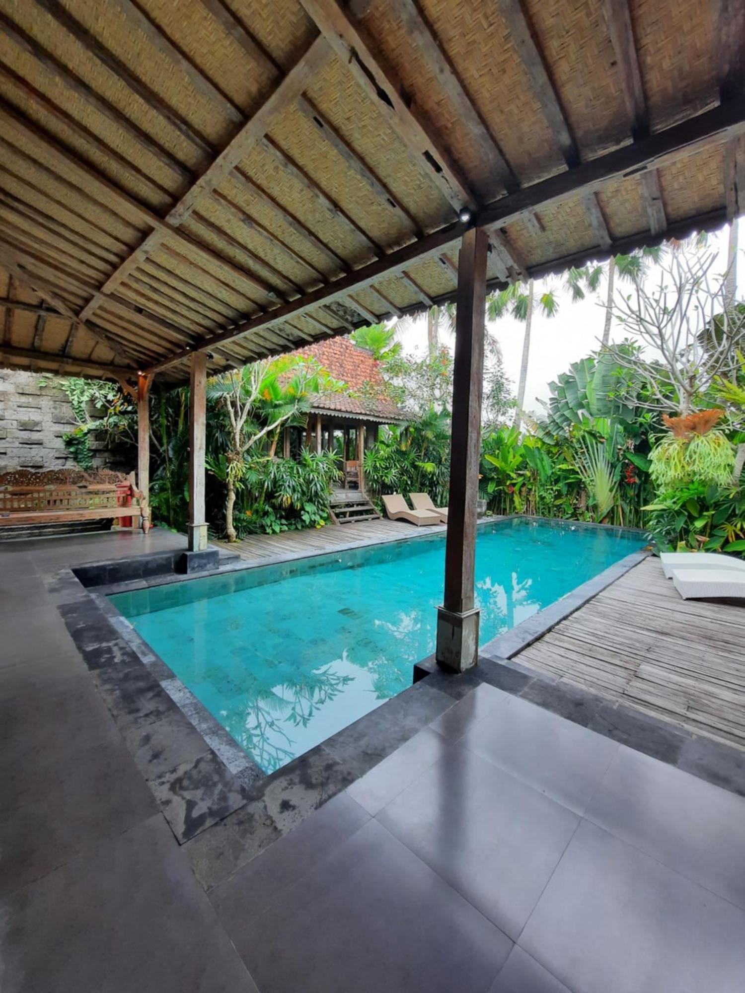 Villa Virgin