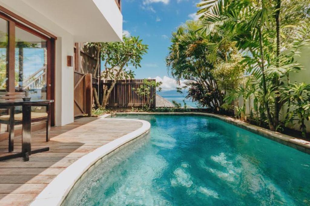 Batu Karang Lembongan & Resort