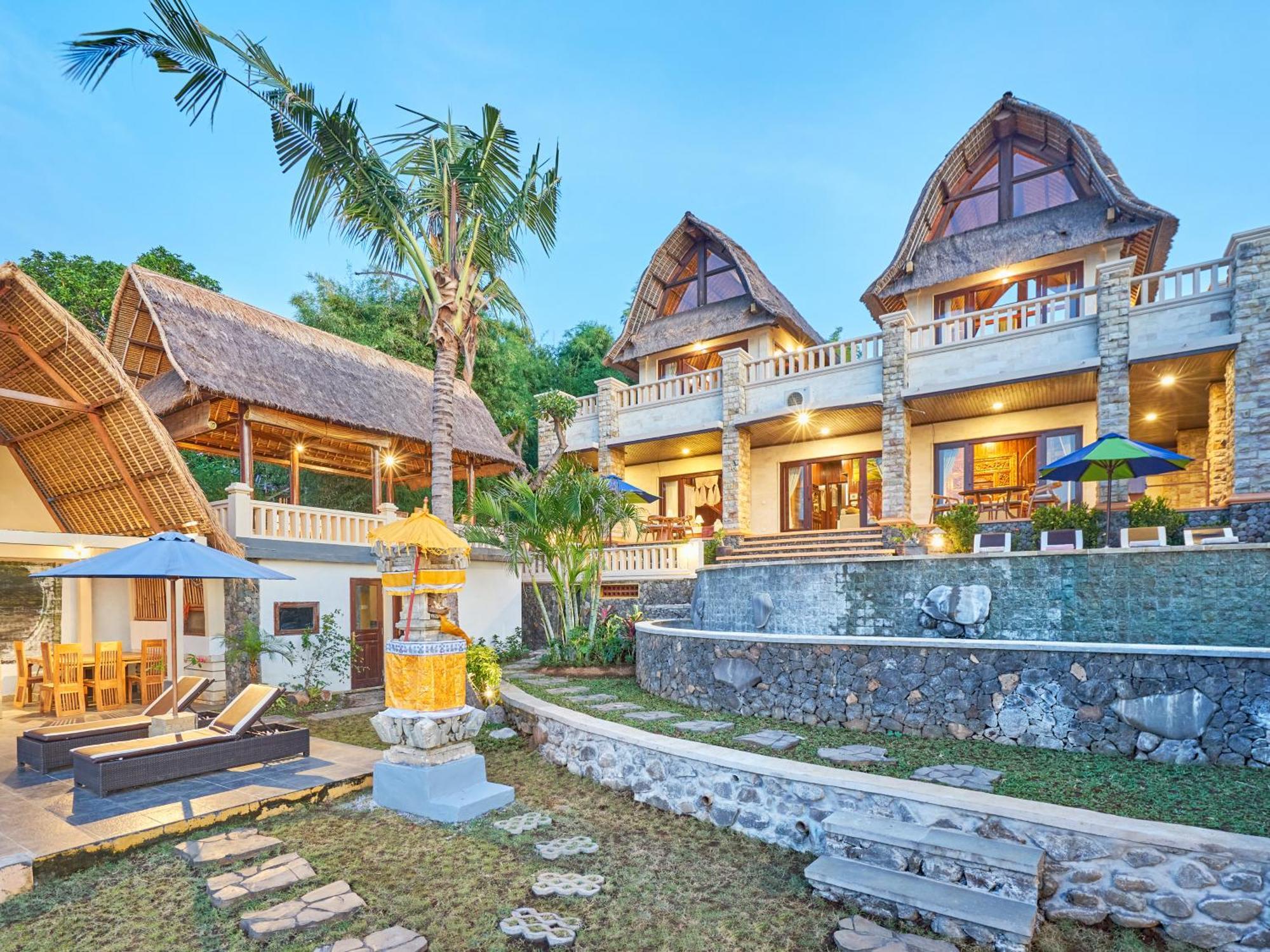 Onlyou Villa Amed (Bali)