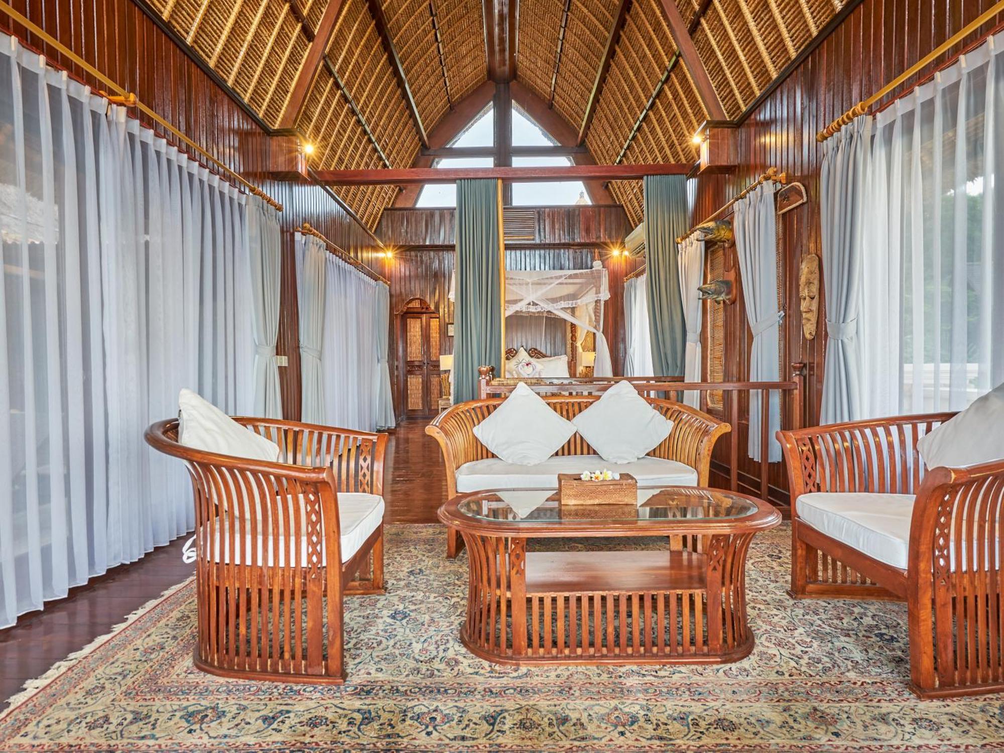 Villa Onlyou Amed (Bali)