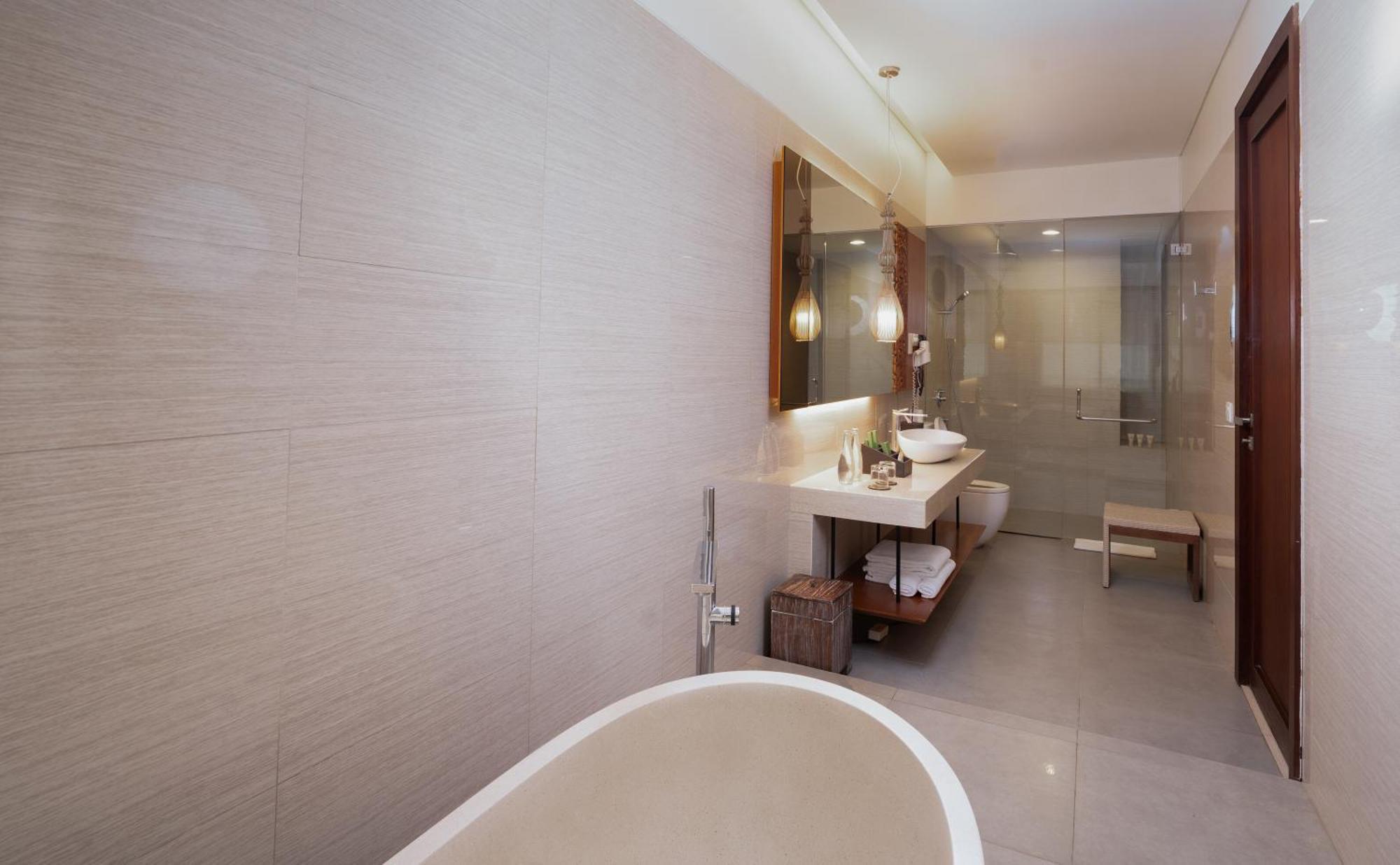 Merusaka 5* Nusa Dua (Bali)