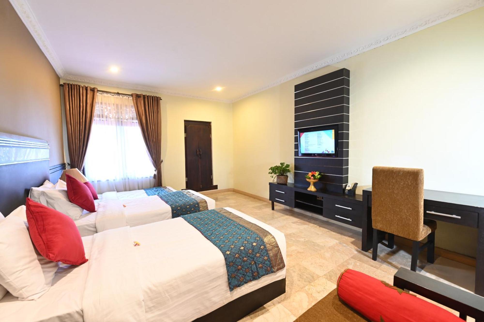 Puri Dewa Bharata & 3* Legian (Bali)