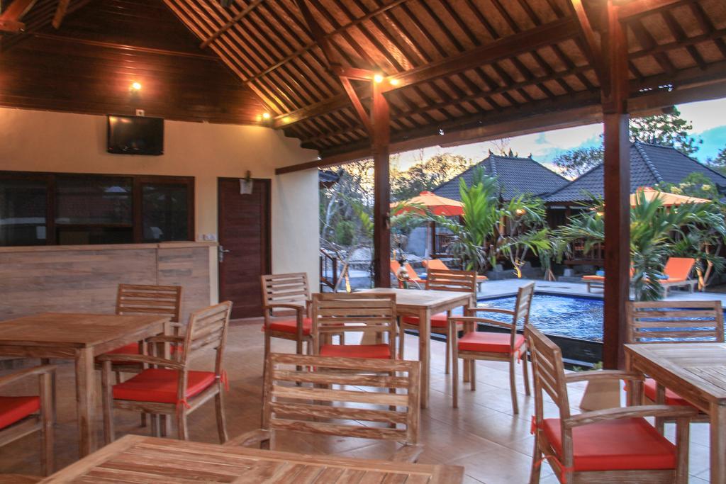 Hotel Dinatah Lembongan Villas