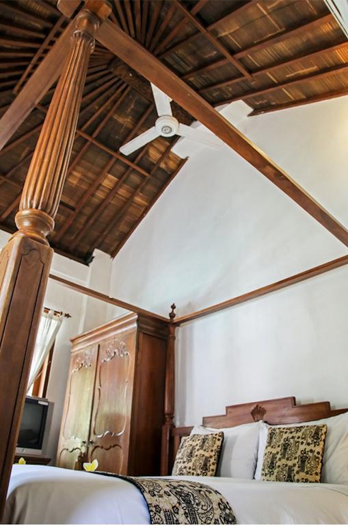 Sunhouse Guest house 3*