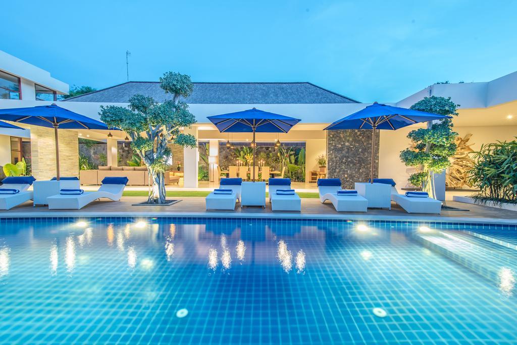 Freedom * Seminyak (Bali)