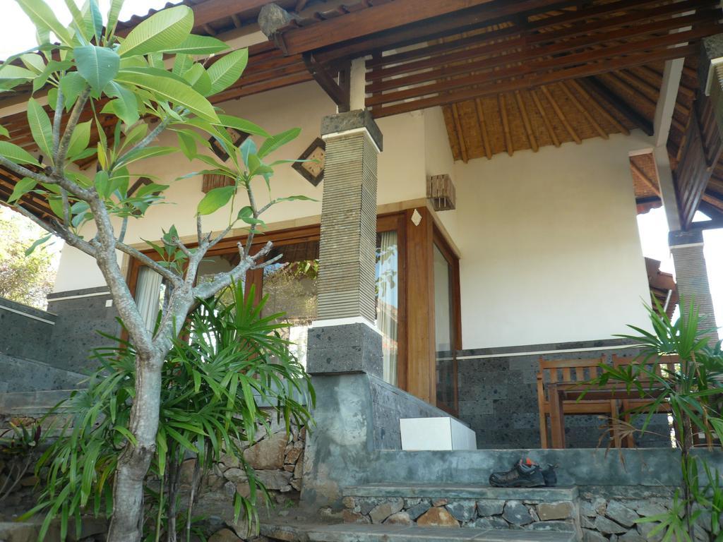 Wawa-wewe Rock 2* Amed (Bali)