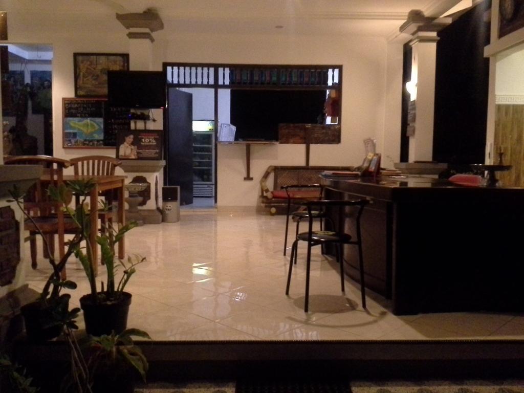 Puri Mandhara * Lovina (Bali)