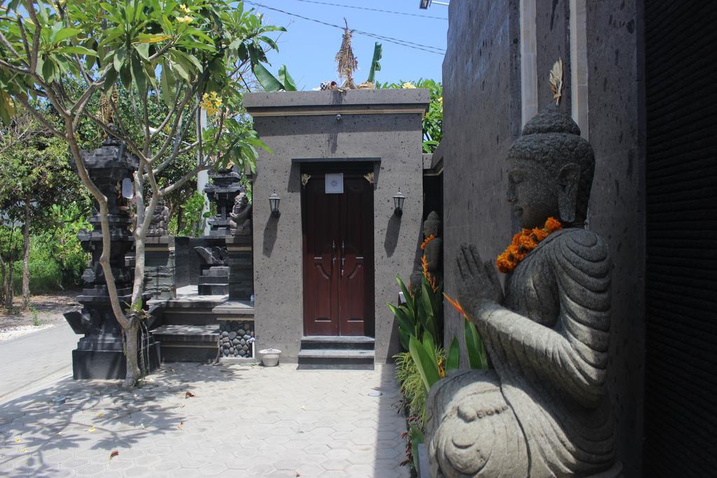 Alit Bali *