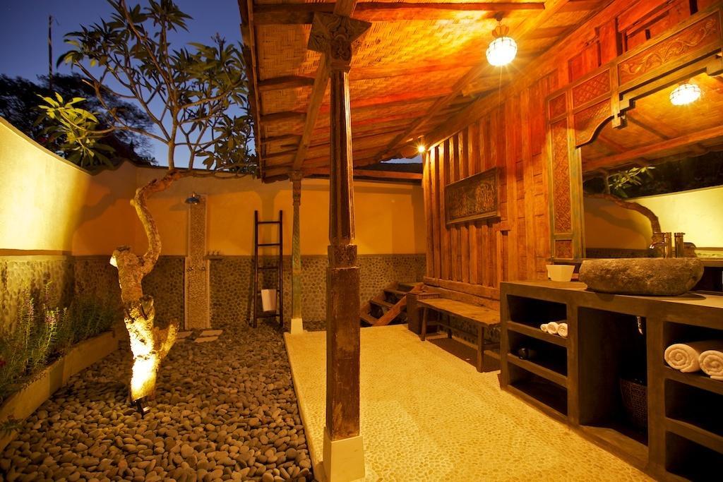 The Kampung Villa