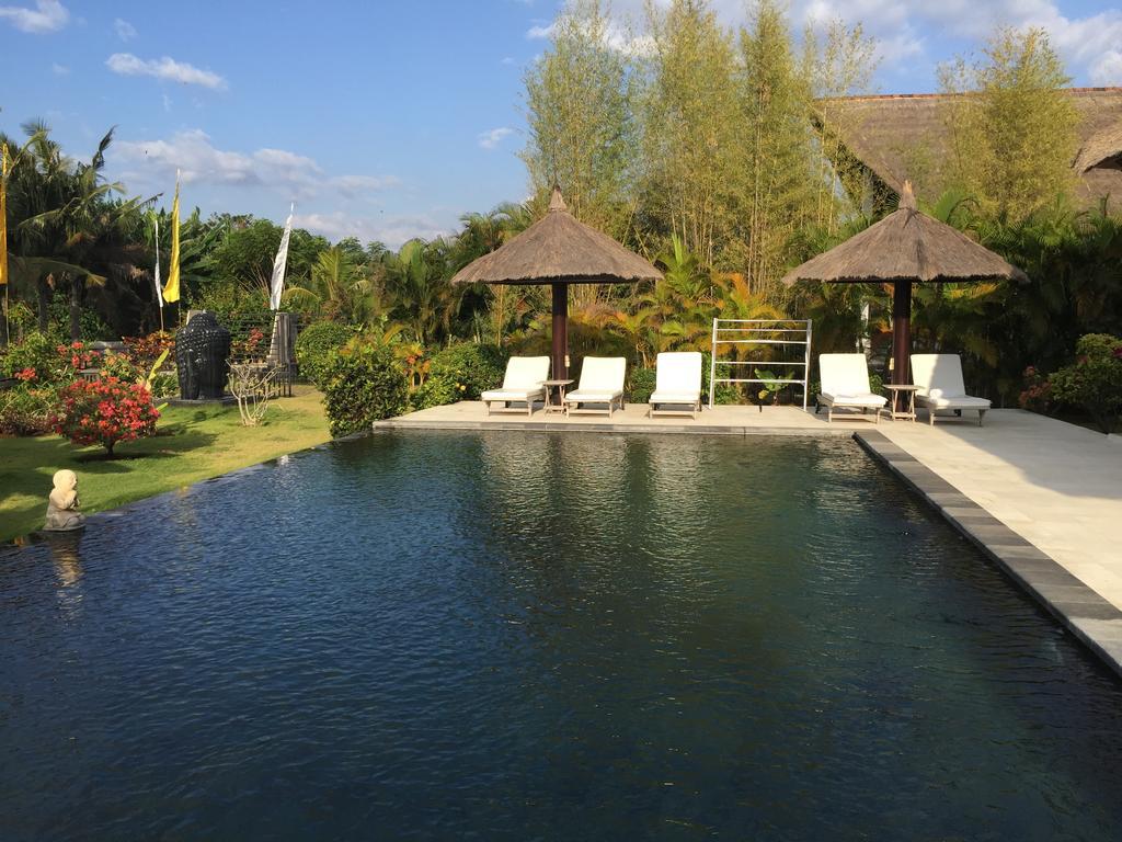 Danison Villa *