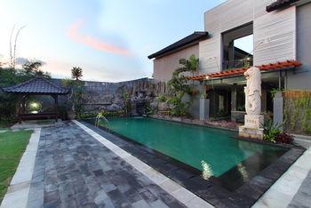 Lestari & - Jimbaran (Bali)
