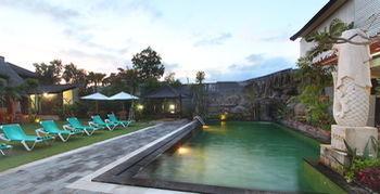 Hotel Lestari & - 3*