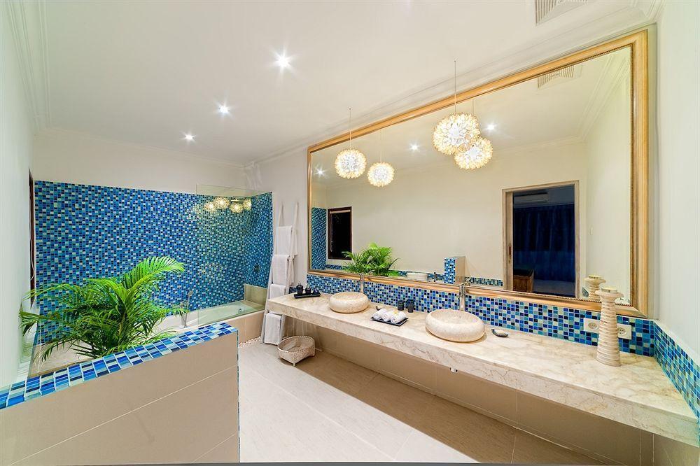 Villa 4s At Square Seminyak (Bali)