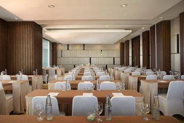 Santika Siligita Nusa Dua Hotel 3*