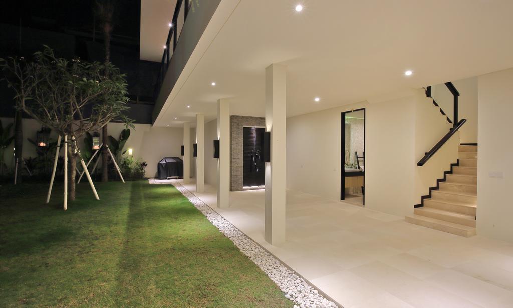 Aquila Villa *