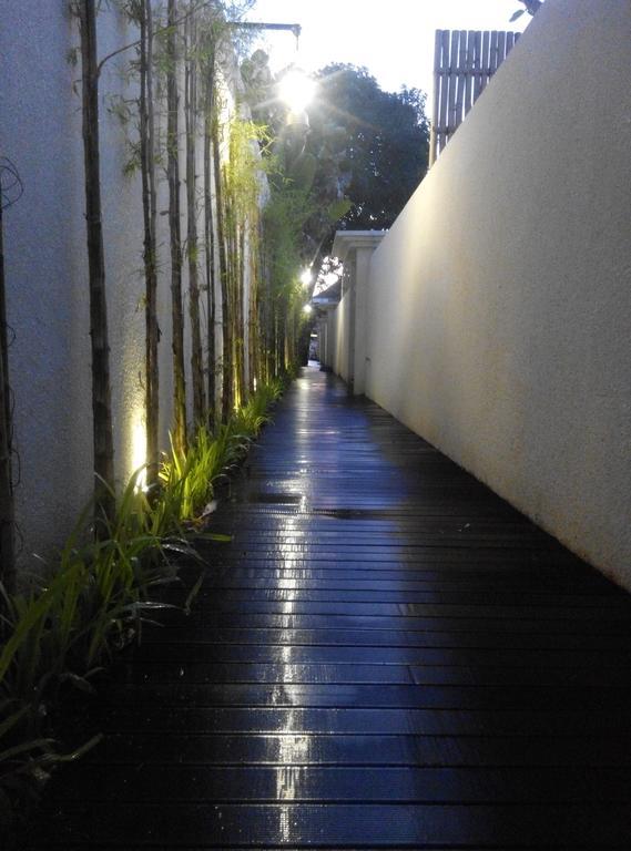 Hk Bali *