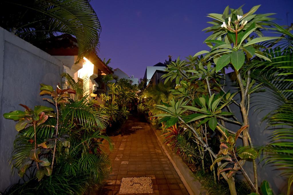 La House Aparthotel