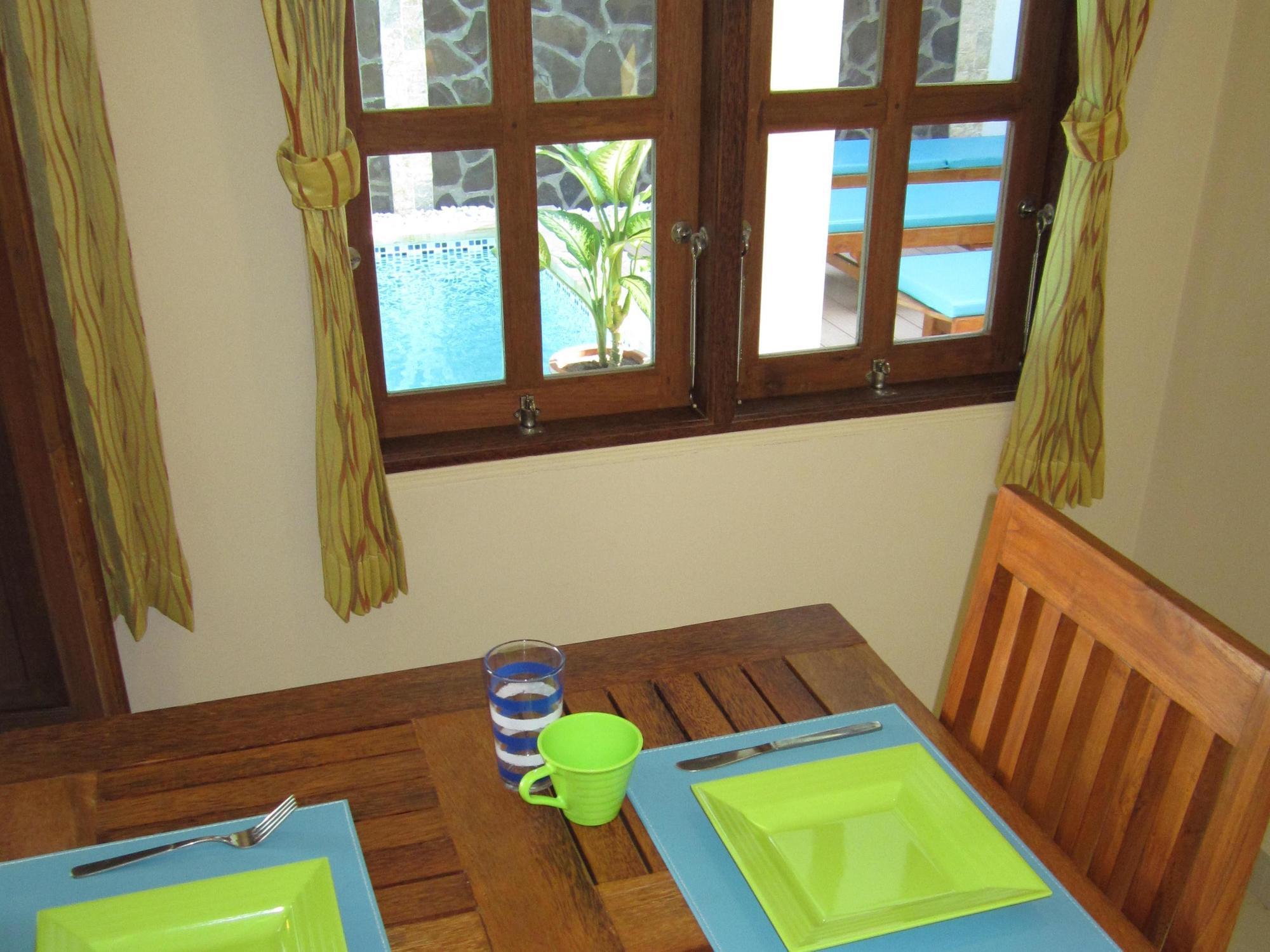 Guest house Oasis 3*