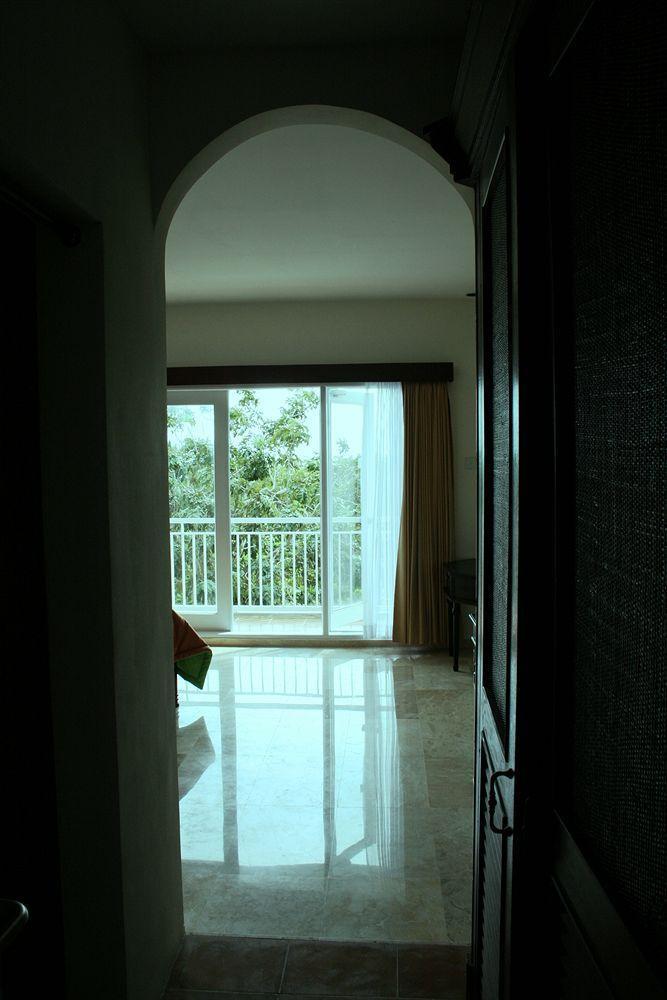 Pecatu Hotel