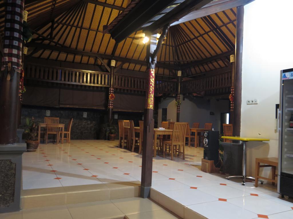 Antari 3*